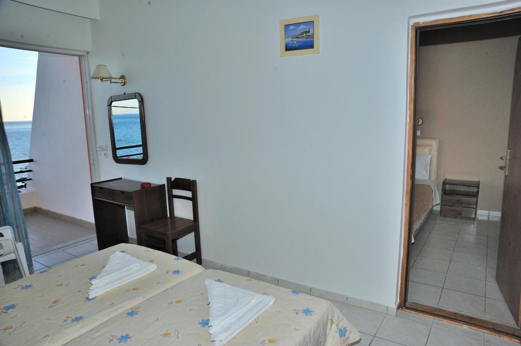 Creta Mare Hotel Plakias Zewnętrze zdjęcie