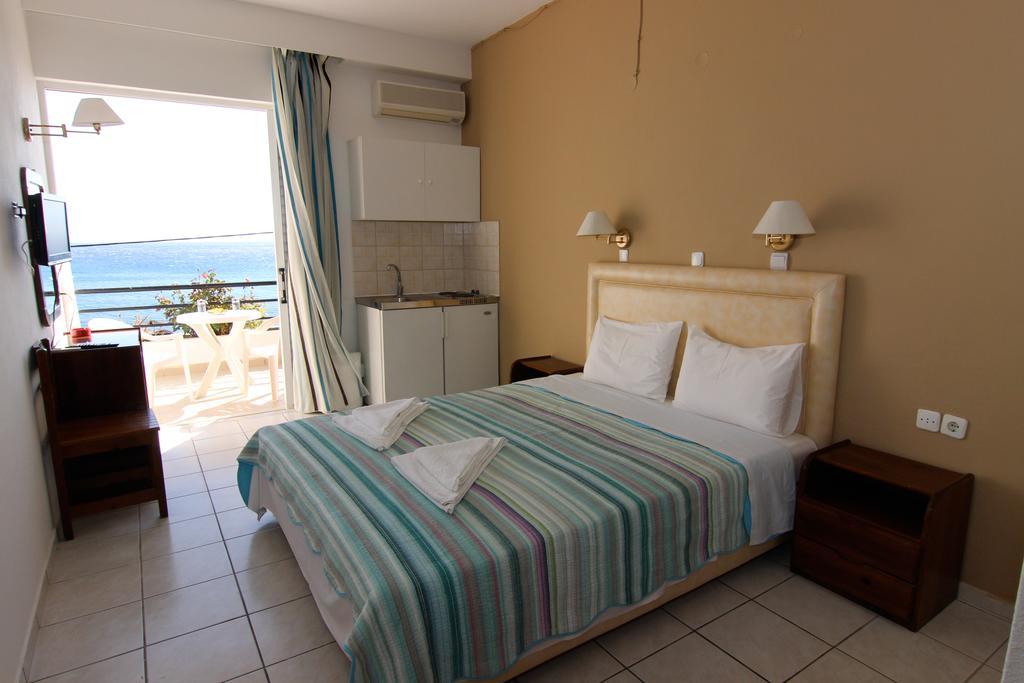 Creta Mare Hotel Plakias Zewnętrze zdjęcie