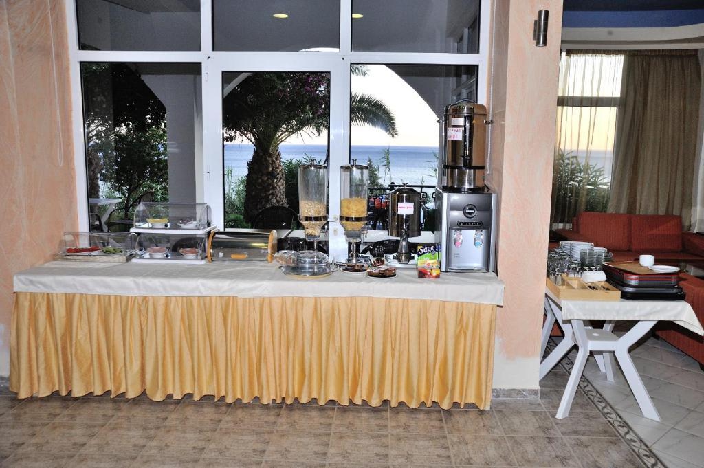 Creta Mare Hotel Plakias Zewnętrze zdjęcie