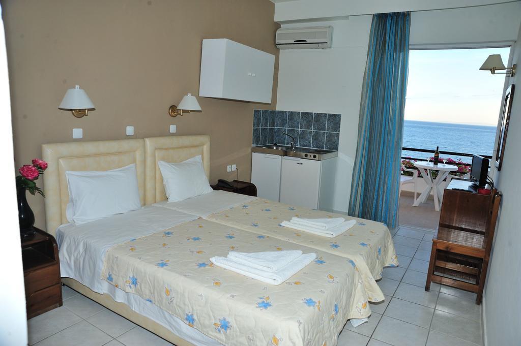 Creta Mare Hotel Plakias Zewnętrze zdjęcie